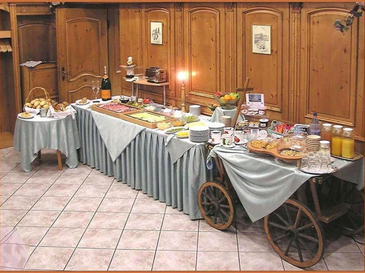 Hotel Zur Krone Ronneburg  Luaran gambar