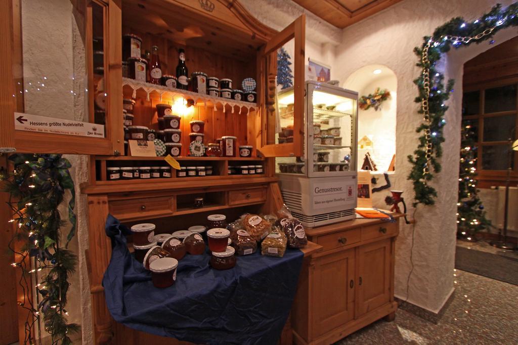 Hotel Zur Krone Ronneburg  Luaran gambar